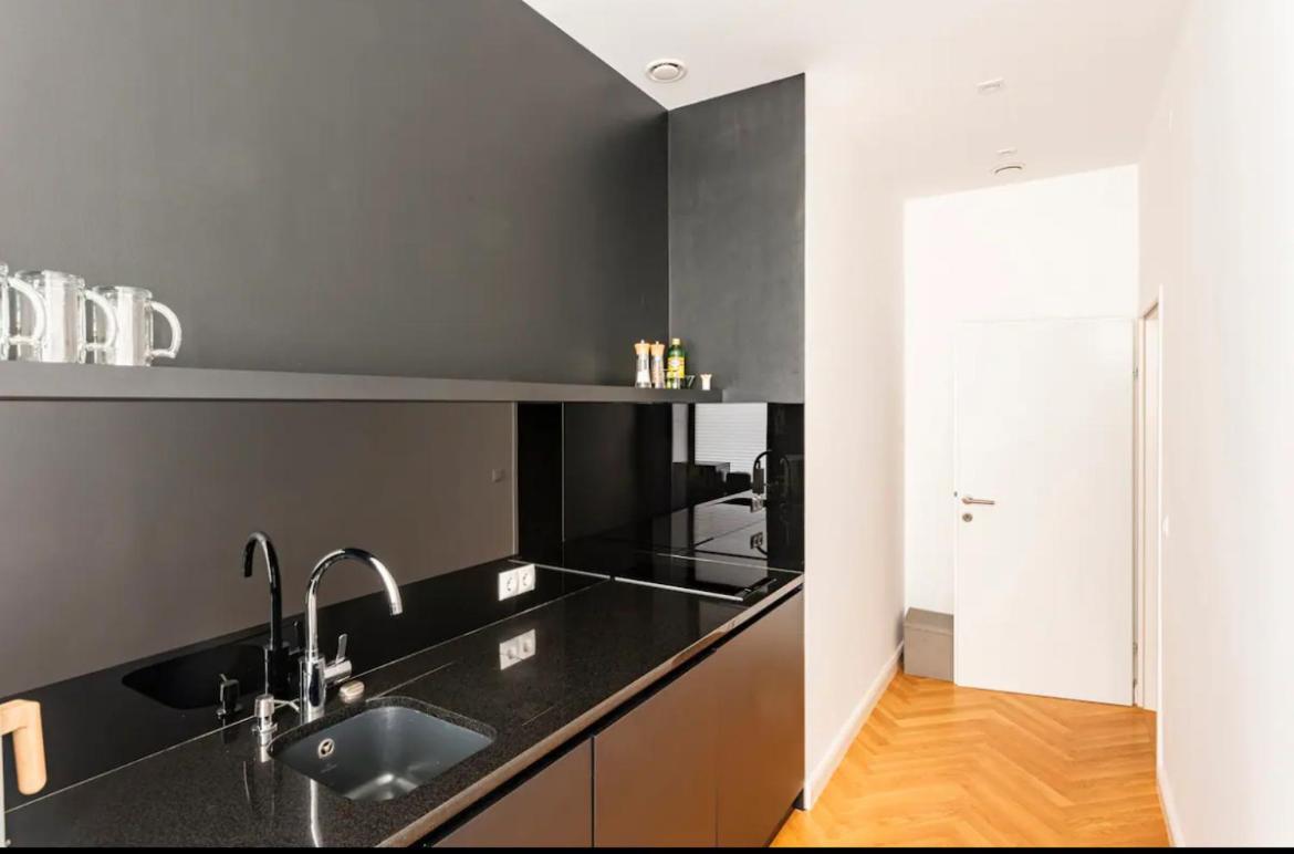 Gemuetliches Und Modernes Apartment,44 M² Wien Eksteriør billede